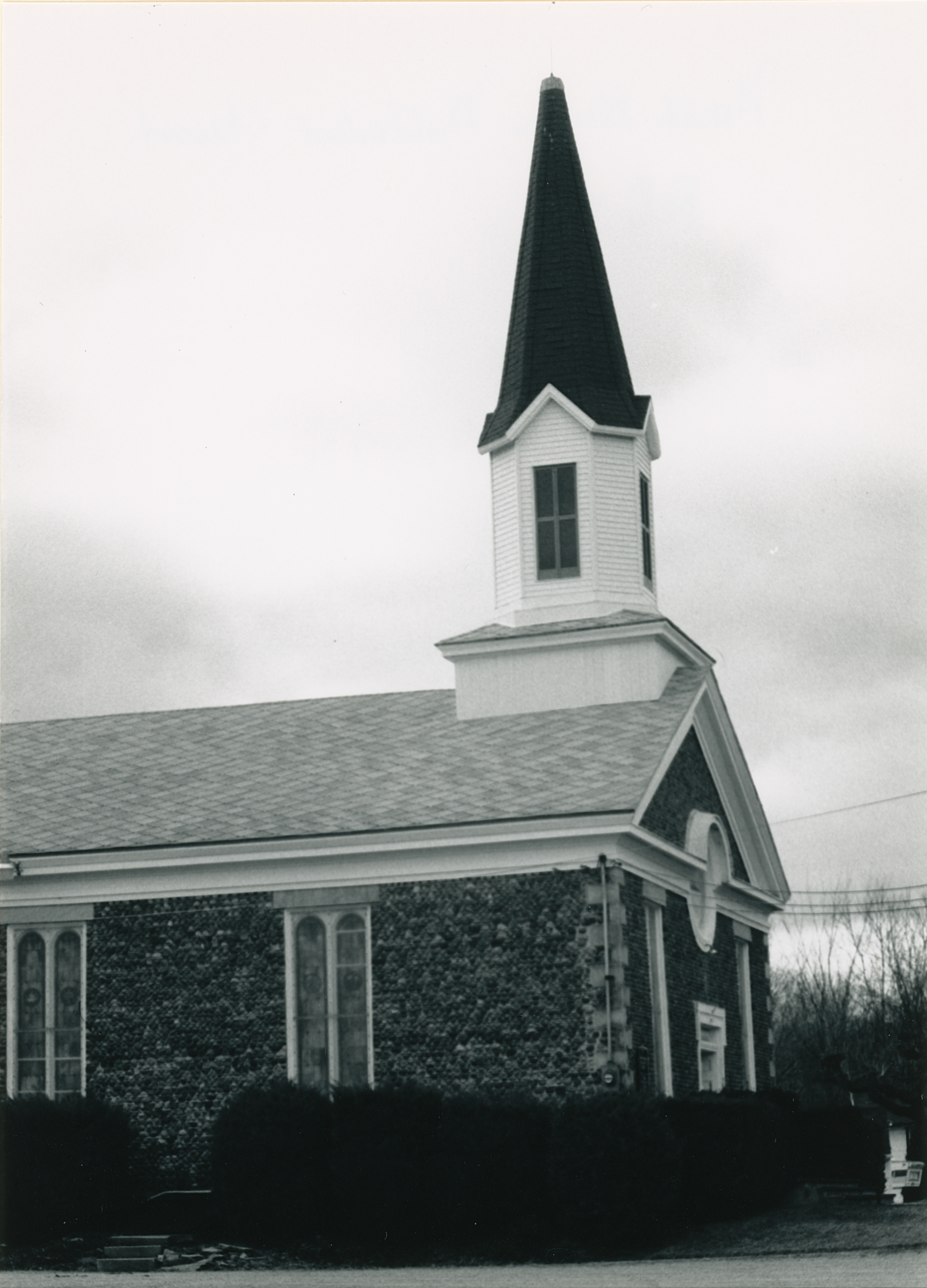 Cam-1 3930 North Ridge Rd 1